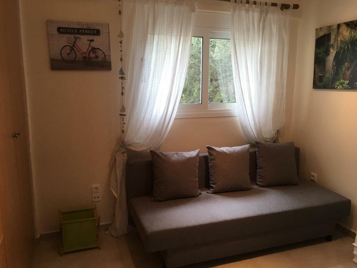 Lovely Appartments Lygia Korinthias Ligia  Bagian luar foto